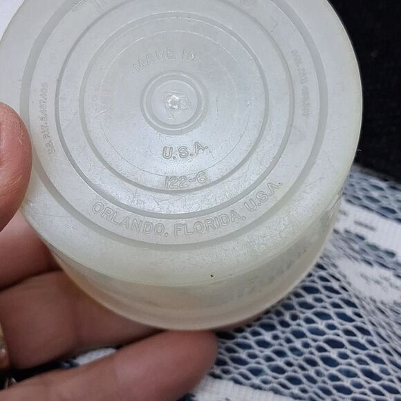 3 pc. Tupperware bowl, and storage containers. - Picture 11 of 13